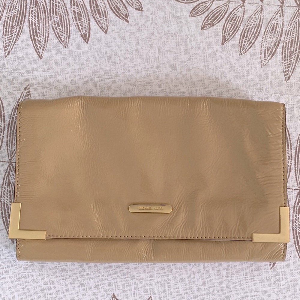 Michael Kohrs Tan Clutch Handbag